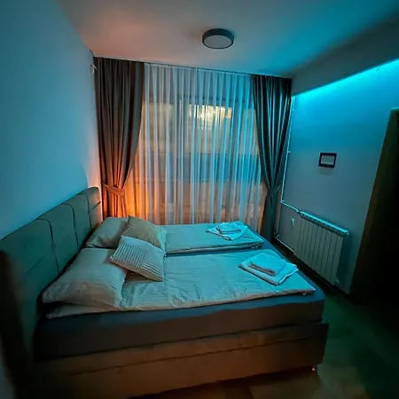 Lux Vracar By Magenta Belgrad