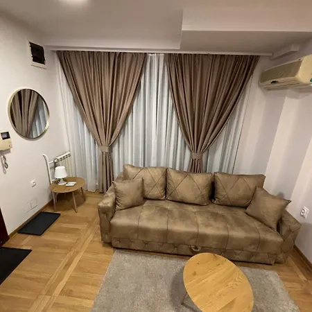 Lux Vracar By Magenta * Belgrado