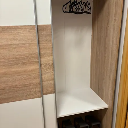 Lux Vracar By Magenta