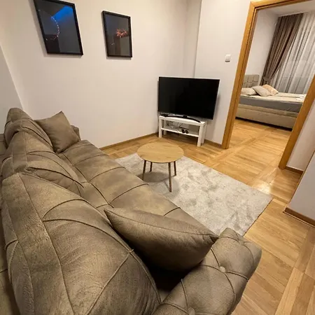 Lux Vracar By Magenta Belgrado